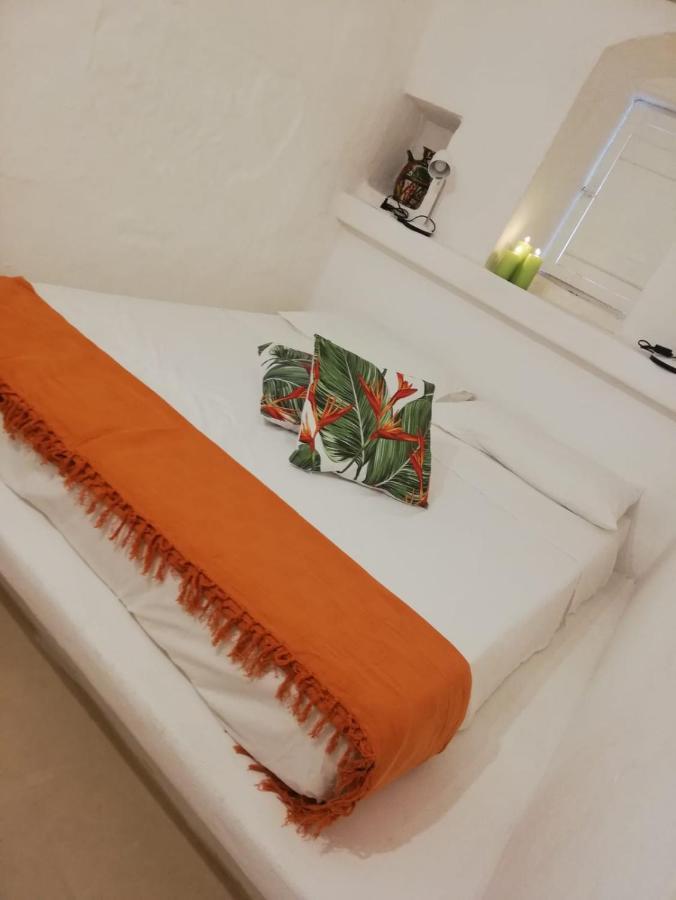 Nel Cuore Di Ostuni Apartment Luaran gambar